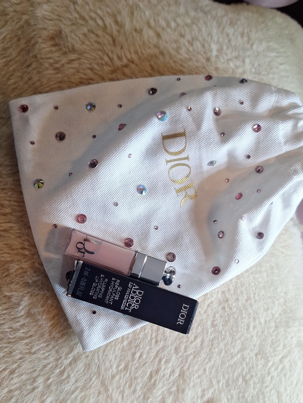 Dior Lip Glow Hydrating Balm in Pale Pink with White Embellished Pouch